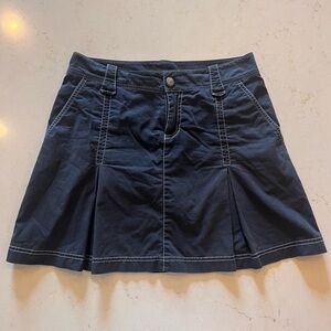 Athleta Black Pleated Skirt with White Stitching